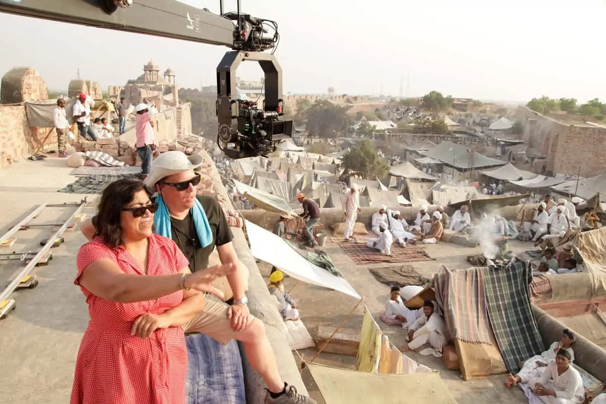 Director Gurinder Chadha and cinematographer Ben Smithard BSC scope out a shot on <em>Viceroy’s House</em>. Image courtesy of Pathé UK