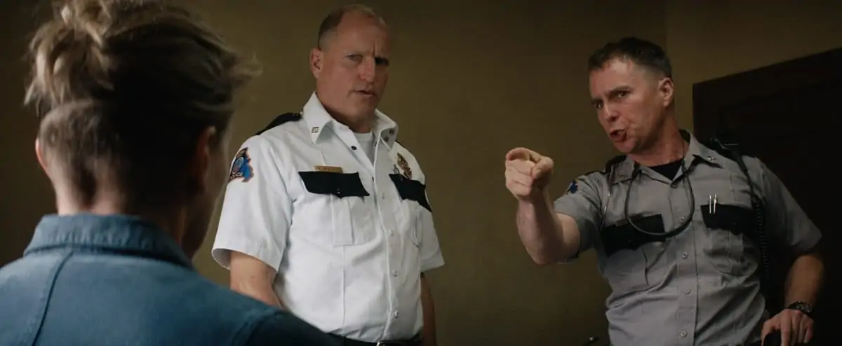 Woody Harrelson and Sam Rockwell in the film