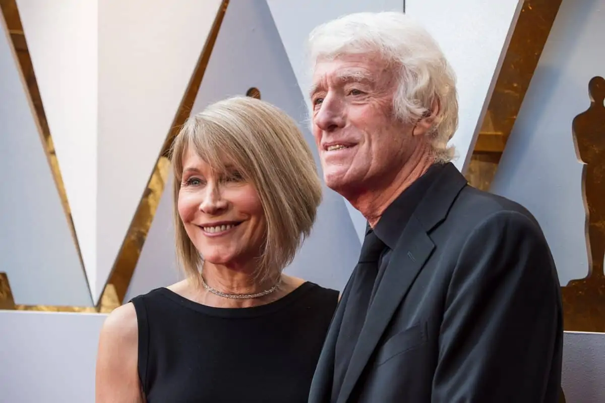James and Roger Deakins arrive on the red carpet. Credit: Phil McCarten / A.M.P.A.S.