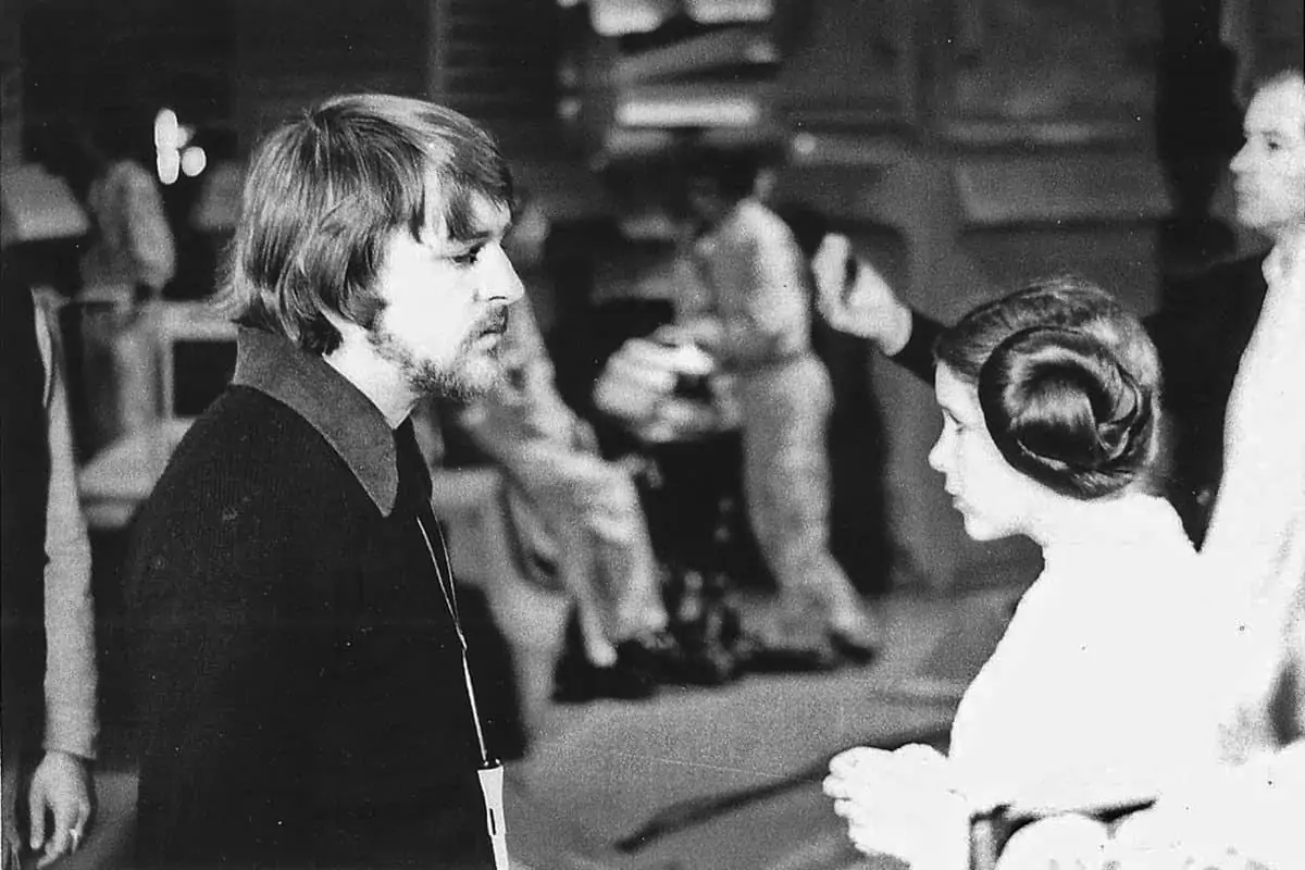 1976... <em>Star Wars</em> with stand-in for Carrie Fisher