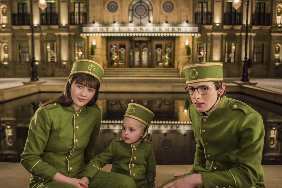 ASOUE_305_Unit_03976_RC A SERIES OF UNFORTUNATE EVENTS