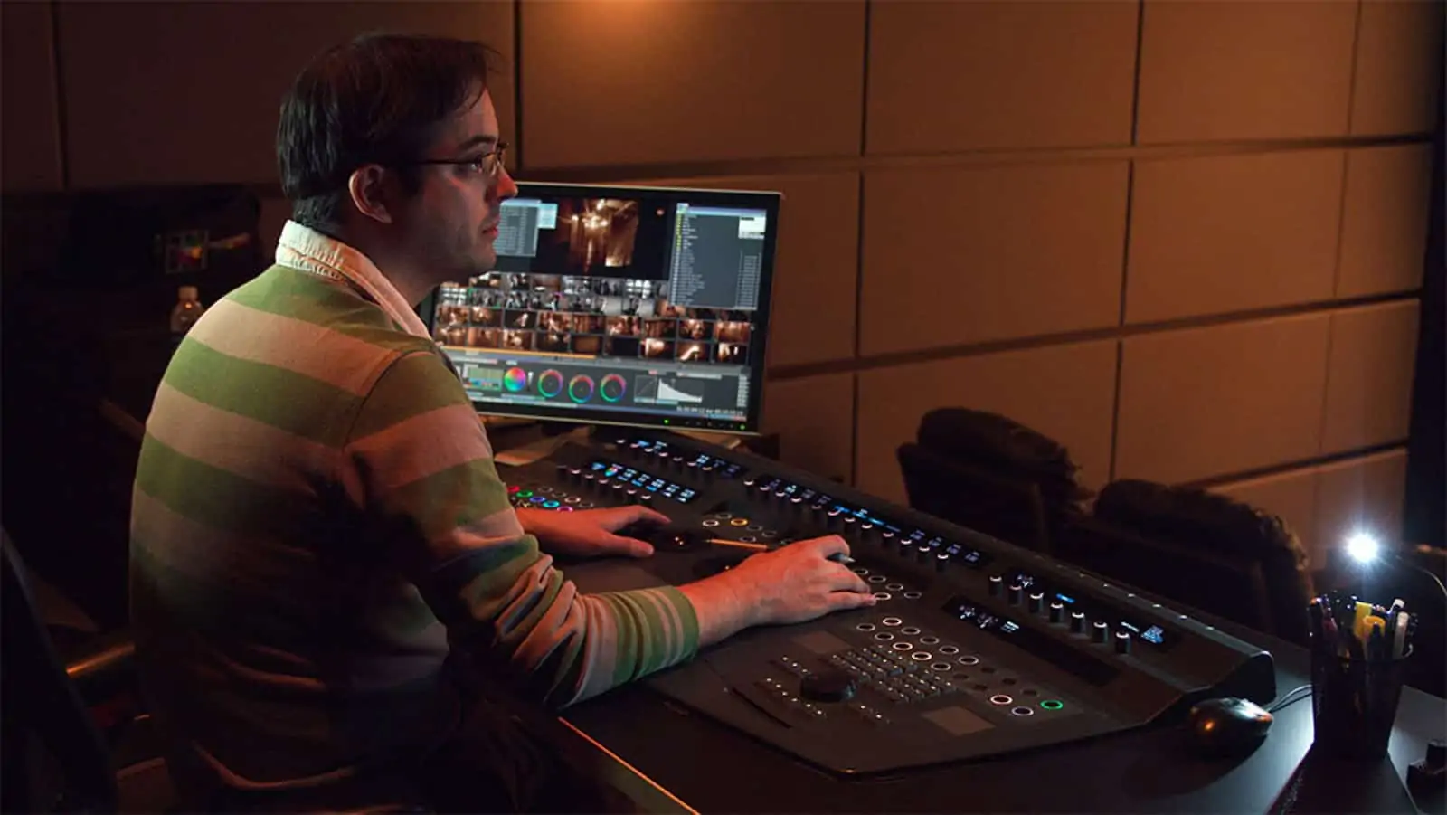 Ian Vertovec working on Quantel Pablo on <em>The Girl with the Dragon Tattoo</em> at Light Iron