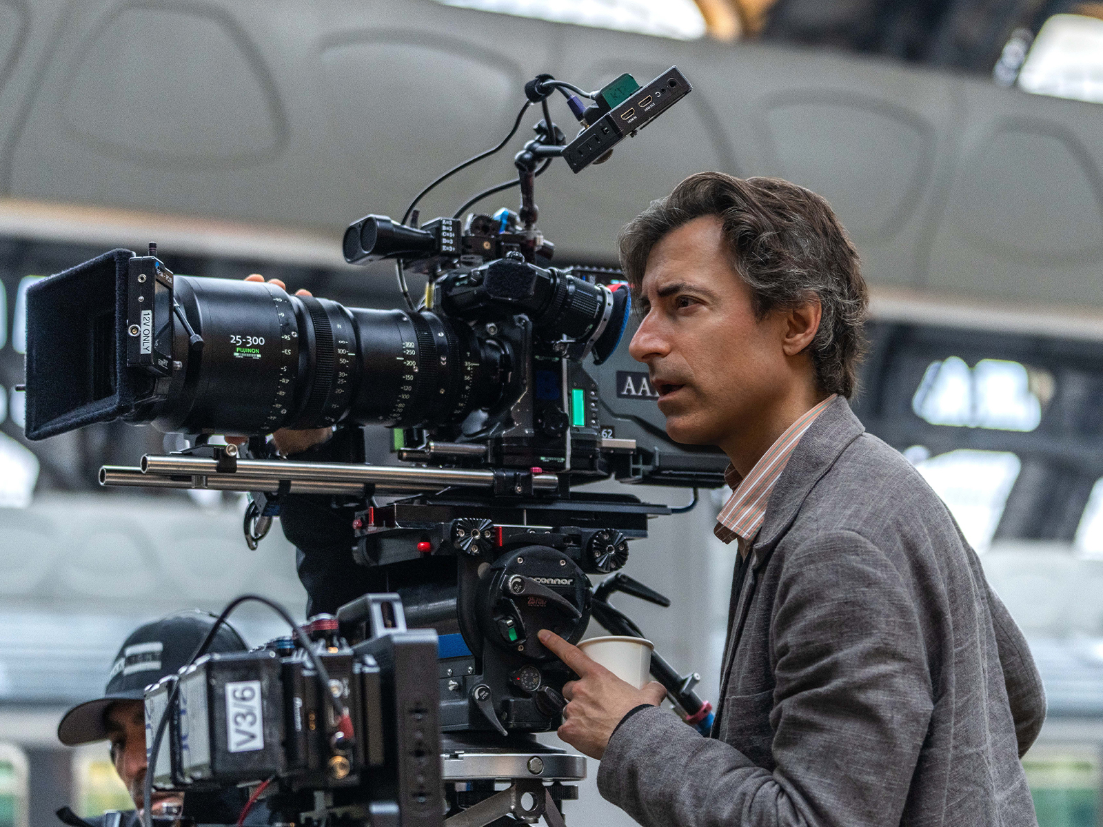 Noah Baumbach behind a camera