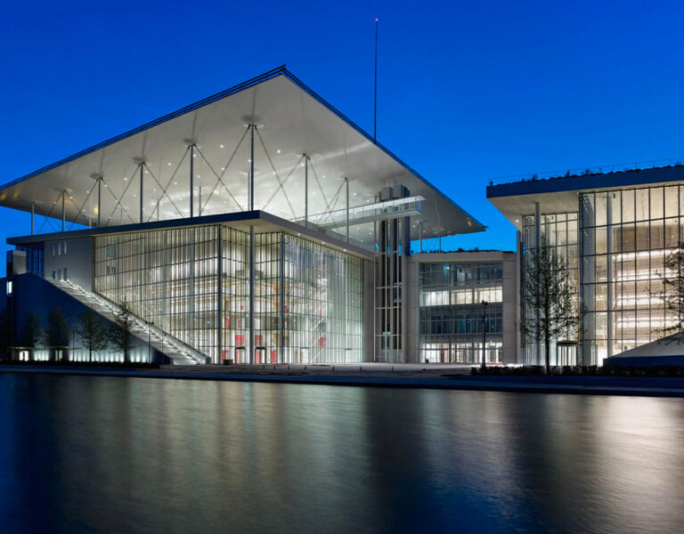 The Stavros Niarchos Foundation Cultural Center