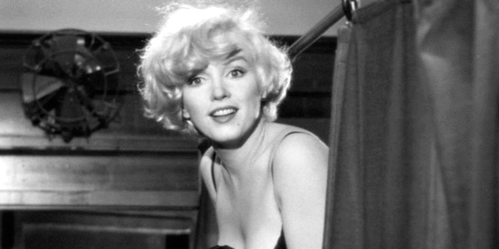 Marilyn Monroe smiling